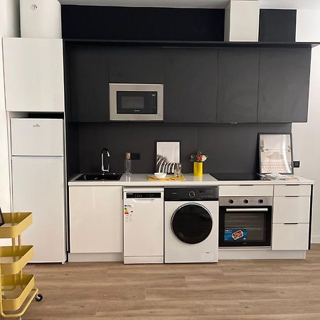 Exyca Metropolitano Apartment Madrid Luaran gambar