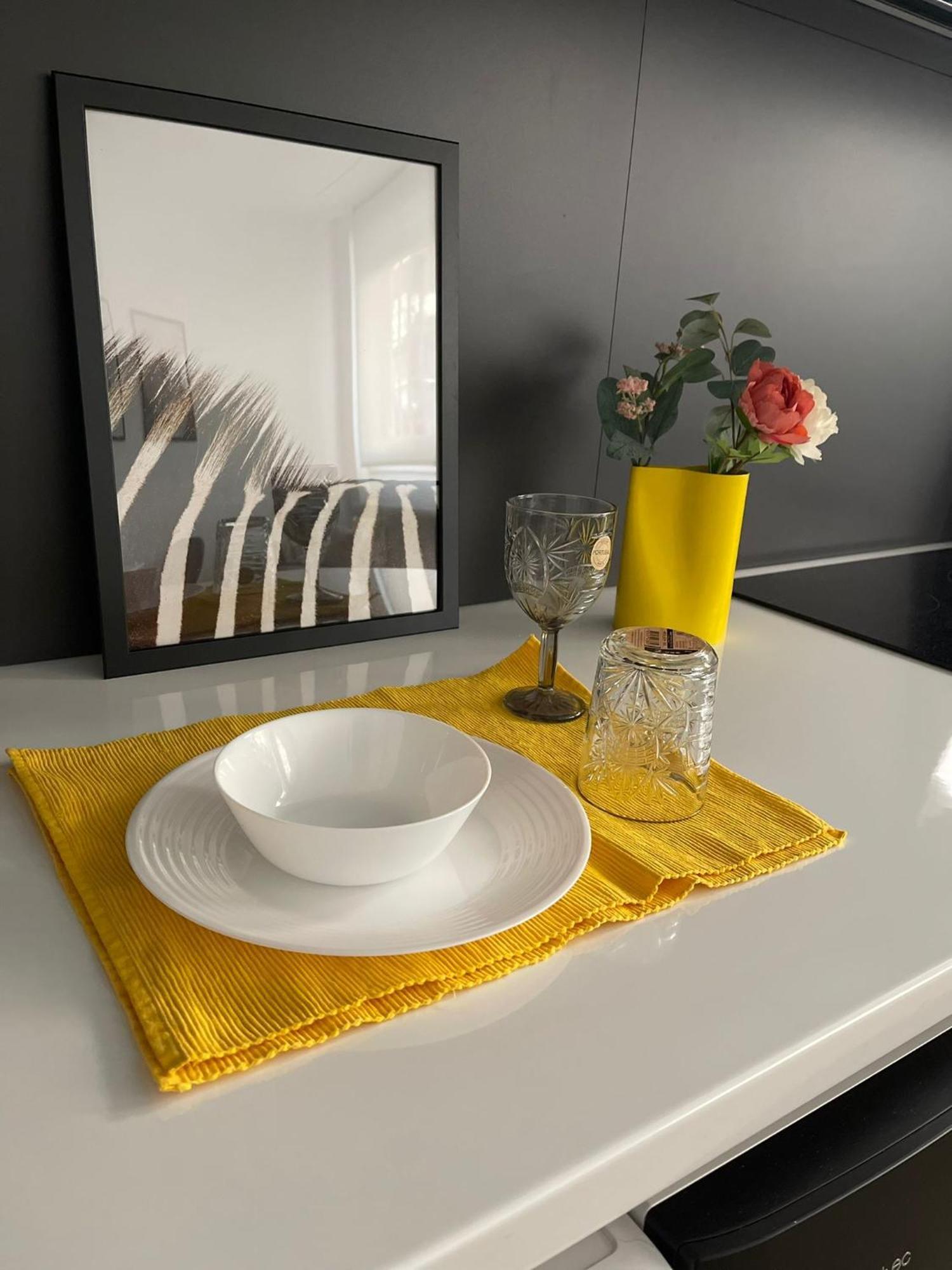 Exyca Metropolitano Apartment Madrid Luaran gambar